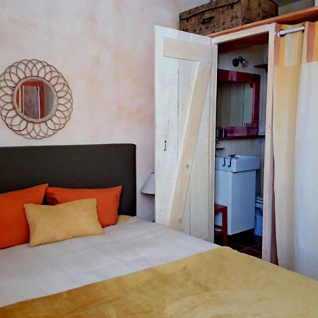 Chambre D'Hote Farniente エーグ・モルト エクステリア 写真