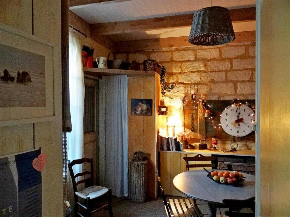 Chambre D'Hote Farniente エーグ・モルト エクステリア 写真